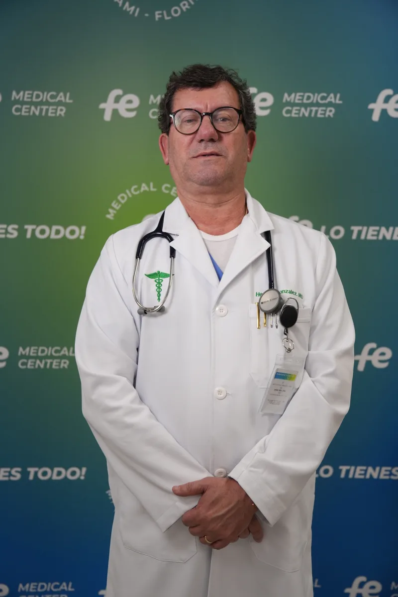 Dr. González